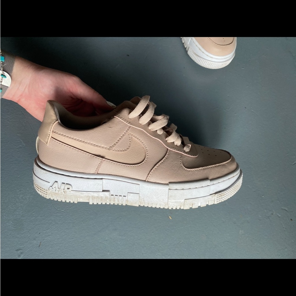 Nike AF1 Women's Beige Sneakers